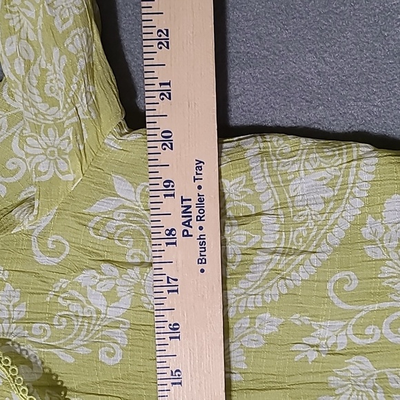 CATO Women's Green Ruffle 3/4 Sleeve Blouse - Size Large - Picture 7 of 11